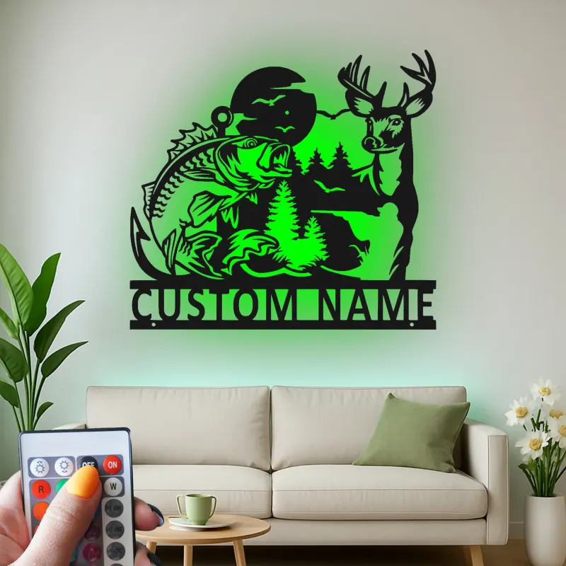 Insegna in metallo personalizzata per caccia e pesca | Decorazione wildlife con luce LED | Arte murale personalizzata con cervo e bass per baita o man cave