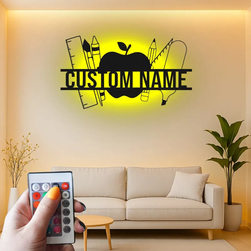 Cartel de nombre de profesor personalizado | Arte mural de metal LED en forma de manzana | Decoración de aula personalizada | Regalo de agradecimiento para profesores