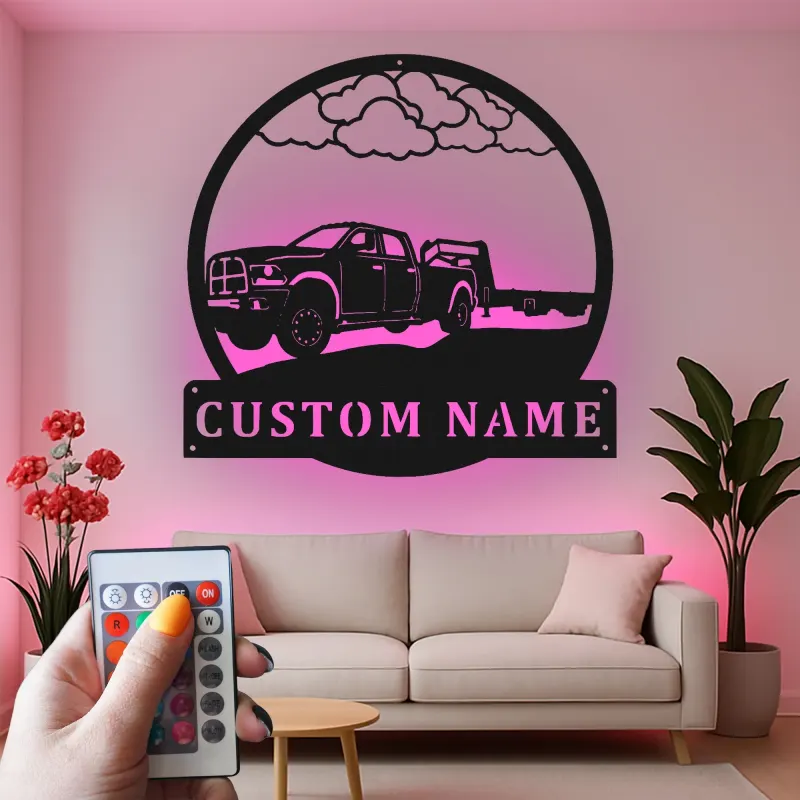 Insegna LED in metallo con pickup personalizzato | Arte murale con rimorchio gooseneck | Decorazione garage con nome per lui | Regalo per camionisti