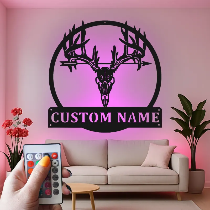 Insegna in metallo personalizzata con luce LED a forma di teschio di cervo regalo per cacciatori decorazione rustica per cabine