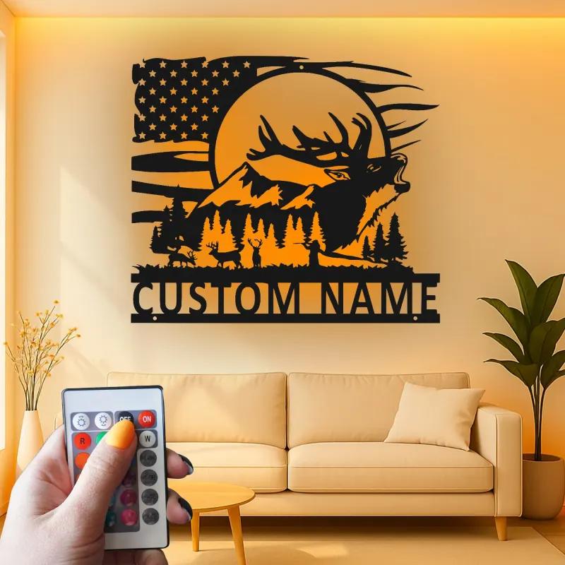 Personalisierte LED-Metall-Wandkunst mit Elch und Berg – Geschenk für Naturliebhaber, Hütten- oder Lodge-Deko