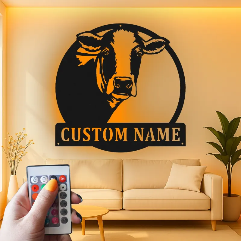 Personalisierte Kuh LED-beleuchtete Metall-Wandkunst – Geschenk im Landhausstil, rustikale Deko für Küche oder Scheune