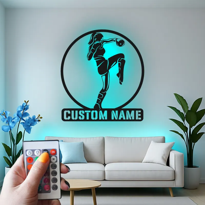Insegna LED per fighter Muay Thai donna | Arte murale in metallo su misura | Decorazione personalizzata per kickboxing e regalo arti marziali