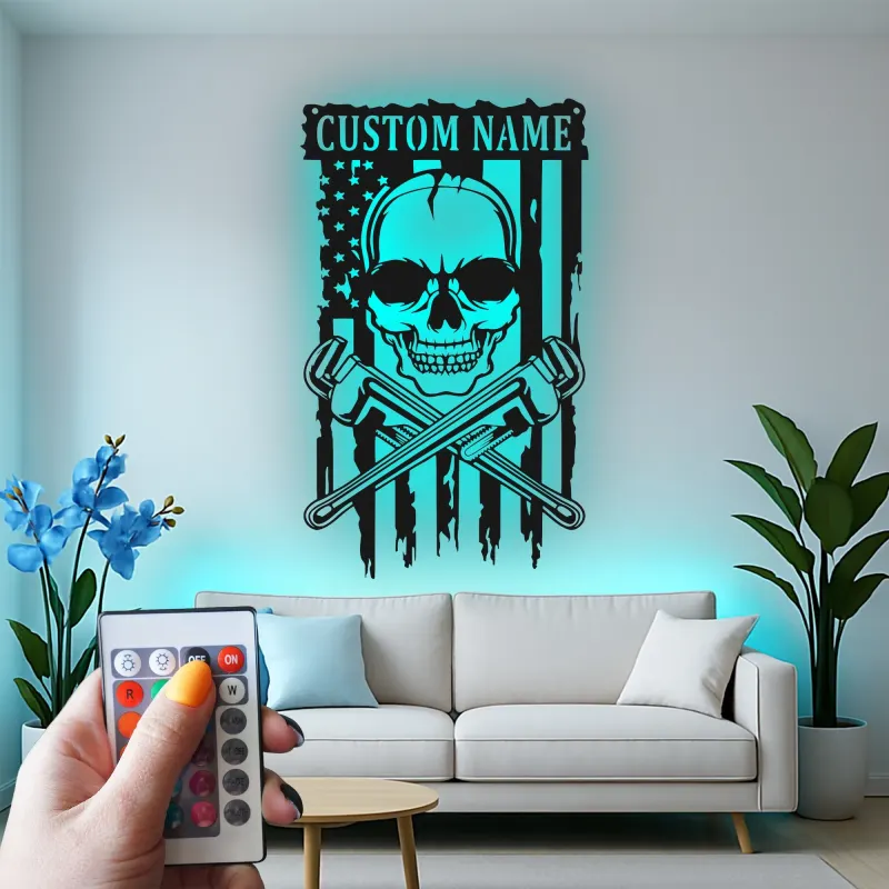 Panneau LED Crâne de Plombier | Décoration Murale Patriotique Personnalisée avec Drapeau USA | Décor de Garage avec Nom Personnalisé pour Hommes