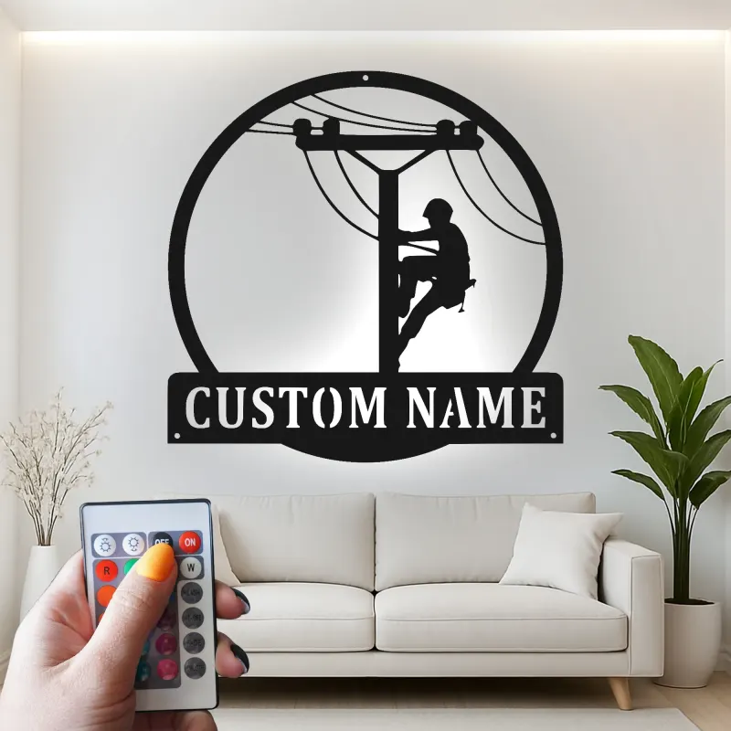 Panneau LED en métal pour lineman | Cadeau personnalisé pour électricien | Décoration murale avec nom sur mesure pour man cave | Déco pour professionnel des services publics