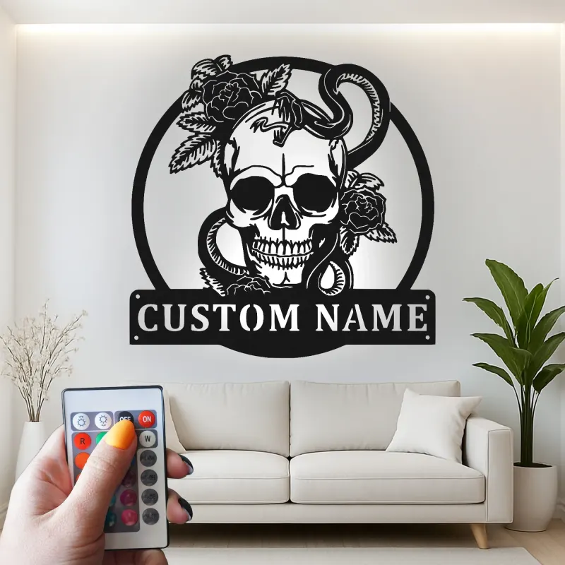 Panneau métal LED crâne et serpent gothique | Décoration murale prénom personnalisée | Décor sur mesure pour espace masculin, studio et garage