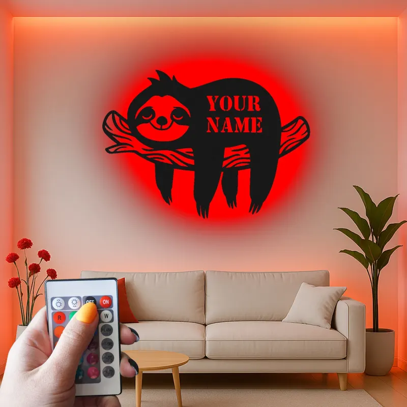 Insegna in metallo personalizzata con bradipo e luce LED - Regalo personalizzato per amanti degli animali, decorazione per nursery o camera dei bambini