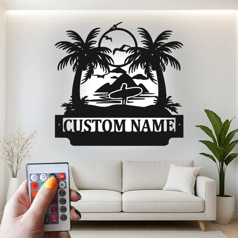 Insegna in Metallo Personalizzata per Surfer con LED | Plaque con Nome per Casa al Mare | Arte Murale con Onde Oceaniche e Palme Tropicali
