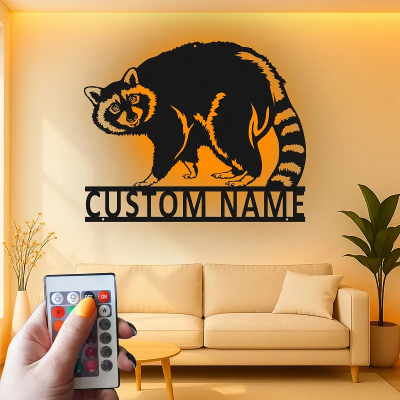 Enseigne raton laveur LED personnalisée | Décoration murale en métal faune sauvage | Plaque prénom forêt personnalisée | Cadeau animal lumineux pour amoureux de la nature