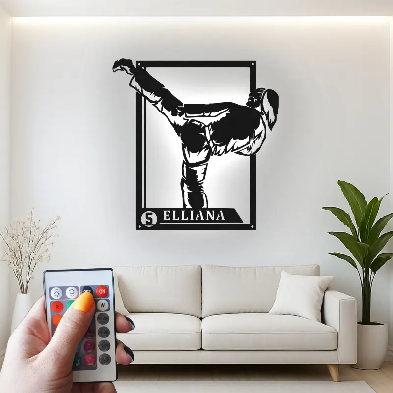 Insegna in metallo personalizzata con luce LED per artisti marziali, regalo personalizzato per appassionati di karate, decorazione per palestra o dojo
