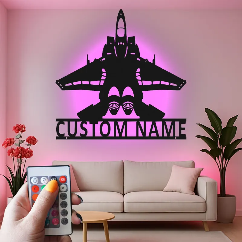 Plaque LED personnalisée avion de chasse en métal | Décoration murale personnalisée | Cadeau pour pilote militaire | Déco avion pour man cave
