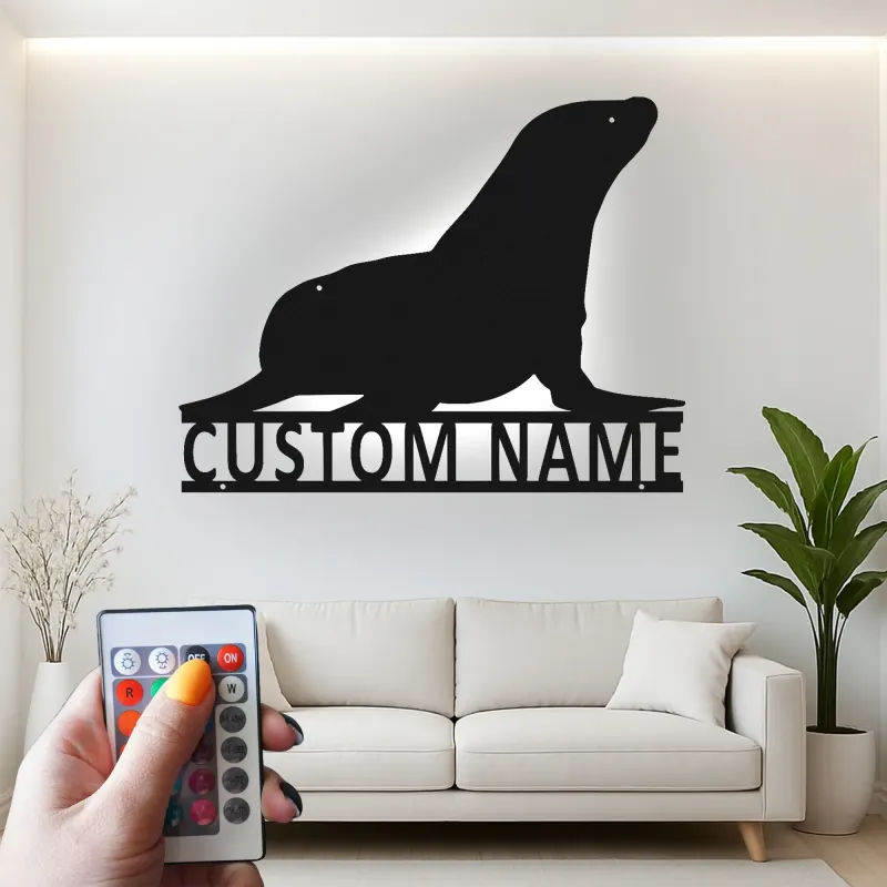 Arte in Metallo con Leoni Marini Personalizzati | Insegna con Nome LED per Casa al Mare | Decorazione di Animali Marini Costiera