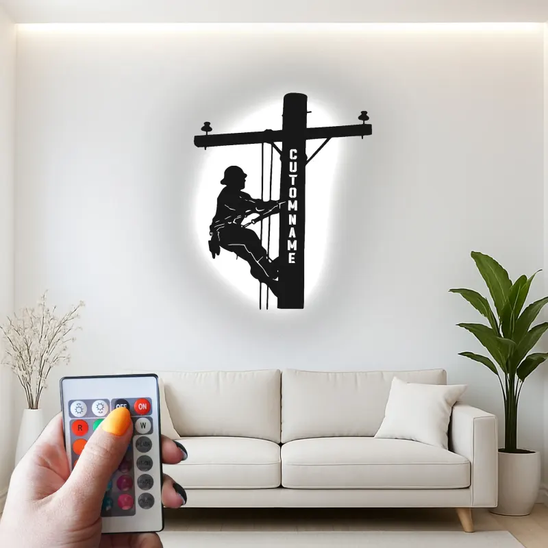 Lineman LED Metall-Wandkunst | Personalisierte Elektriker Geschenk | Individuelles Utility Worker Silhouette Schild mit RGB-Lichtern