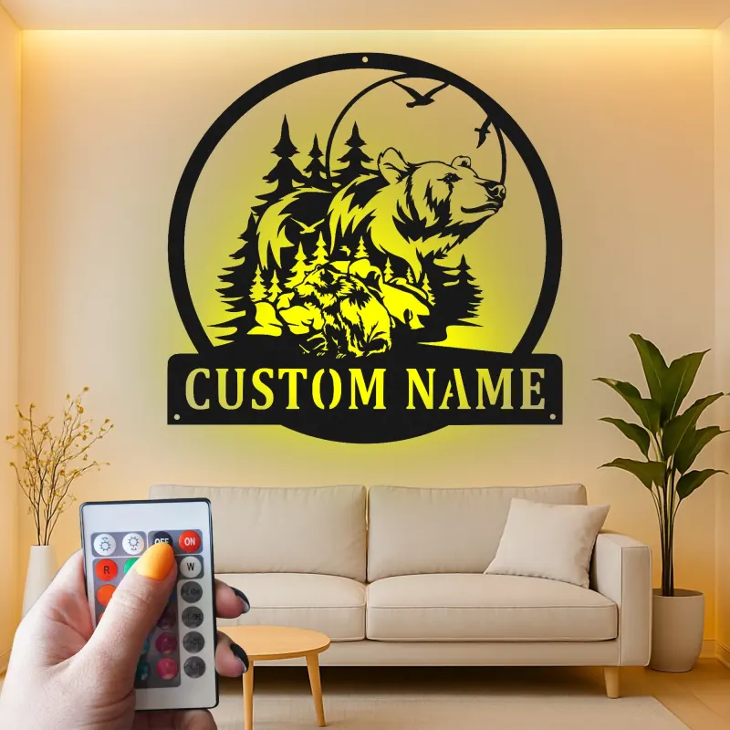 Insegna in metallo personalizzata con scena del bosco e orso retroilluminata, regalo di fauna selvatica per decorare la cabina rustica