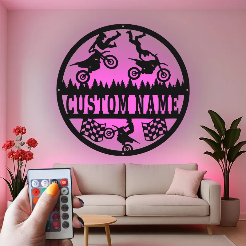 Panneau LED Motocross Personnalisé | Art mural en métal Moto Tout Terrain | Décor de course sur mesure pour cave à vin | Cadeau de pilote de cascade