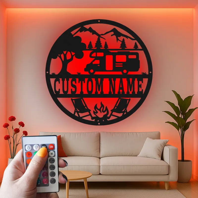 Insegna in metallo LED per campeggio RV personalizzata regalo per campeggiatori decorazione per avventure all'aperto