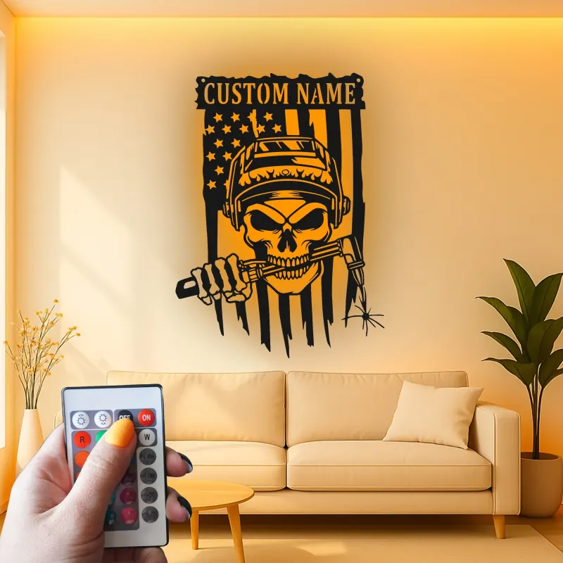 Décoration murale en métal personnalisée Crâne de soudeur avec rétroéclairage LED Cadeau unique pour les soudeurs Décor de garage ou d'atelier