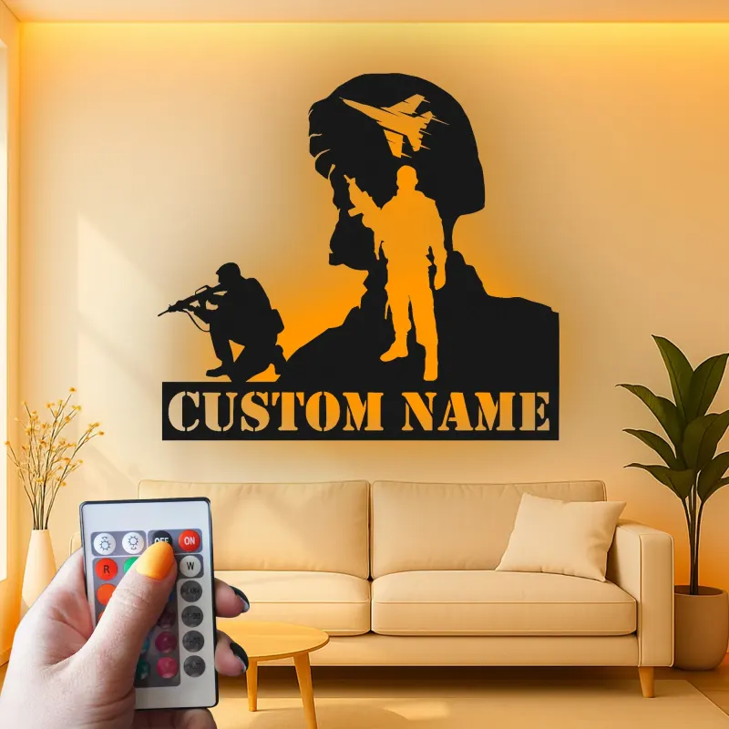Personalisierter Soldat Silhouette Metall Schild | LED Militär Wandkunst | Benutzerdefinierte Veteranen Namensplakette | Patriotische Army Deko