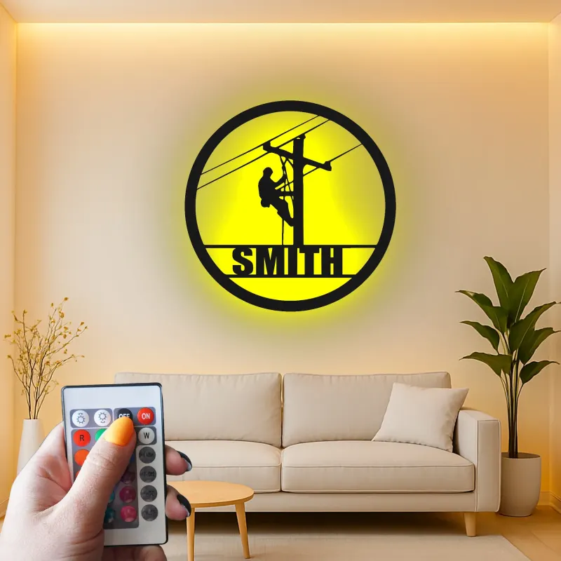 Plaque LED personnalisée pour lineman | Décoration murale en métal sur mesure pour électriciens | Cadeau pour technicien des réseaux | Déco garage et atelier