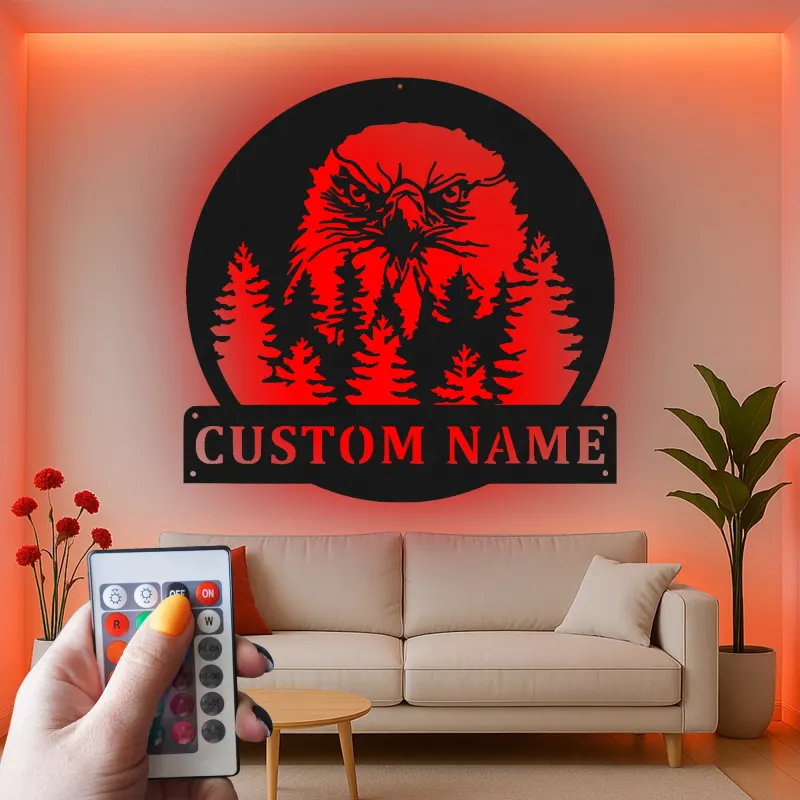 Cartel de metal LED personalizado de águila en el bosque, regalo para amantes de la naturaleza, decoración rústica de cabaña
