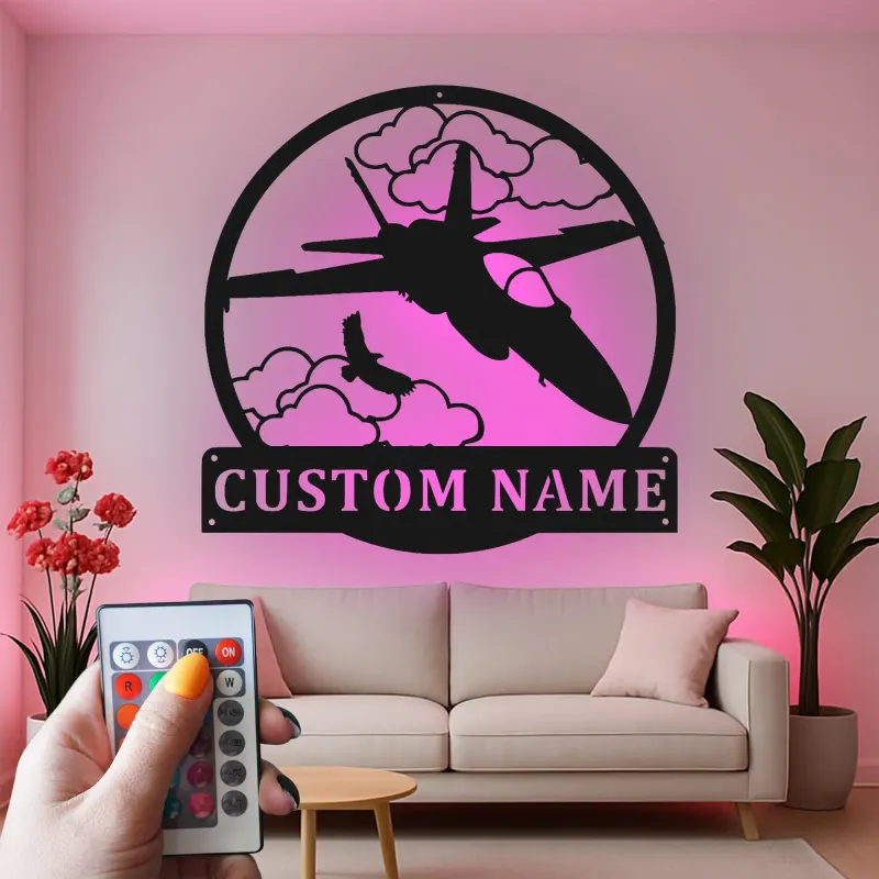 Fighter Jet Metall-Wandkunst | Personalisiertes LED-Schild für den Man Cave | Individuelles Geschenk für Piloten | Militärische Flugzeugdekoration