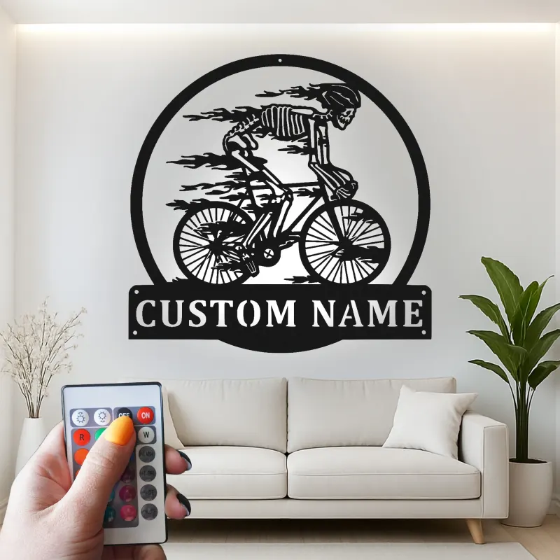Personalisierte Skelett Radfahrer Metalltafel | LED Wandkunst für Männerhöhlen | Individuelles Biker Geschenk | Gruselige Fahrrad Dekoration