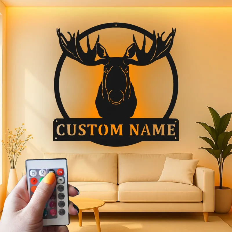 Insegna in metallo LED della testa di alce personalizzata | Arte murale rustica di fauna selvatica per decorazione di cabin e lodge | Regalo personalizzato per cacciatori