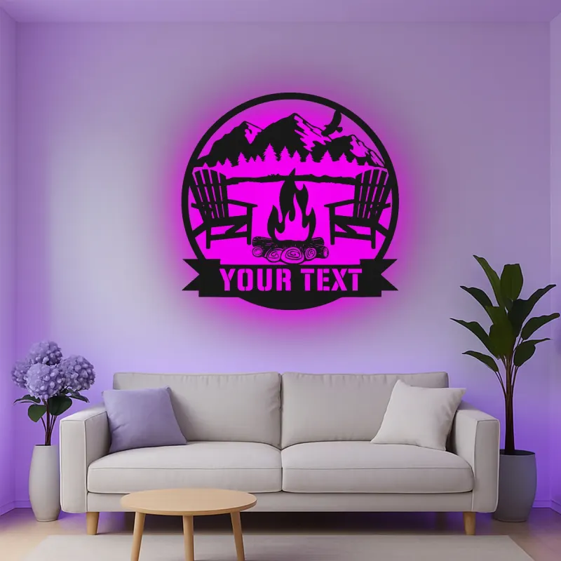 Insegna in metallo personalizzata con scena di montagna e LED per amanti dell'outdoor