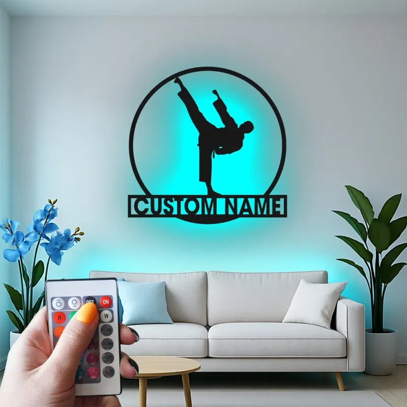 Insegna con nome personalizzata per Karate | Arte in metallo LED per dojo e palestra | Decorazione personalizzata per arti marziali