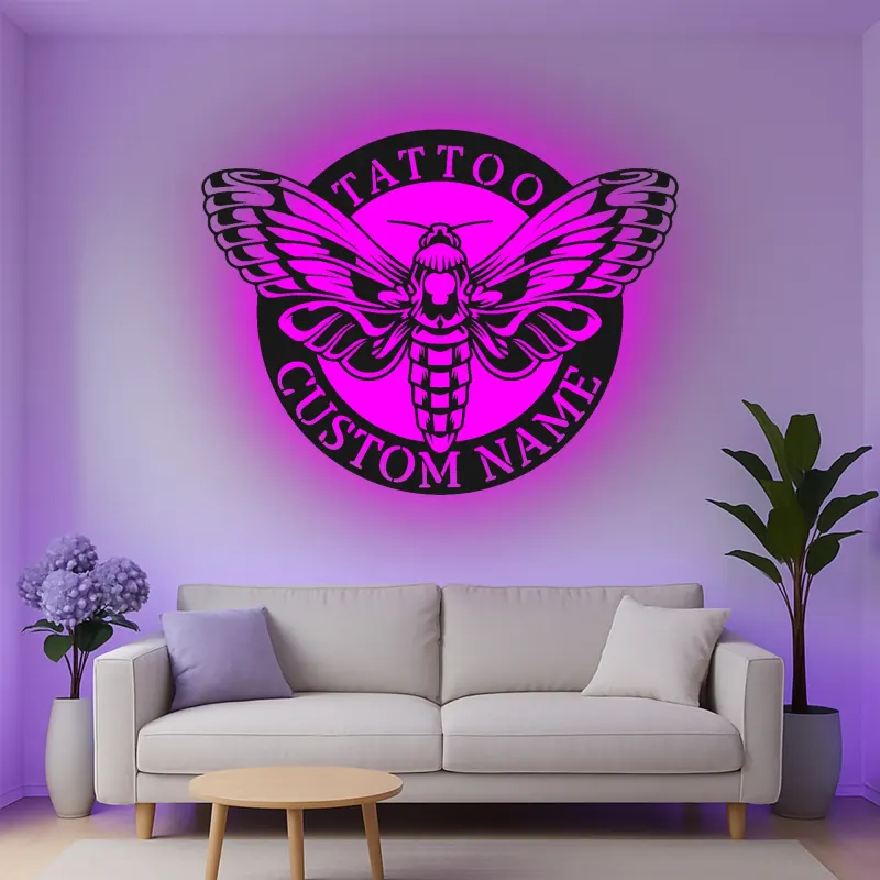 Décoration murale en métal personnalisée avec tatouage de papillon et rétroéclairage LED - Cadeau personnalisé pour les amateurs de tatouages, studio ou décoration de salon