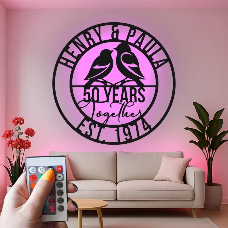 Regalo Personalizzato per il 50° Anniversario | Arte Murale in Metallo LED con Uccelli Amore | Insegna Personalizzata per Coppie per Decorazione Romantica