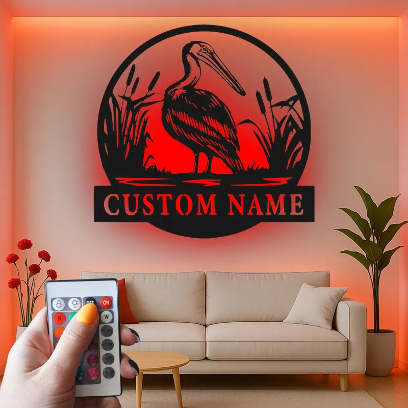 Insegna in metallo LED personalizzata Pelican | Decorazione per casa al mare costiera | Arte murale con silhouette di uccello illuminata | Regalo personalizzato per marina