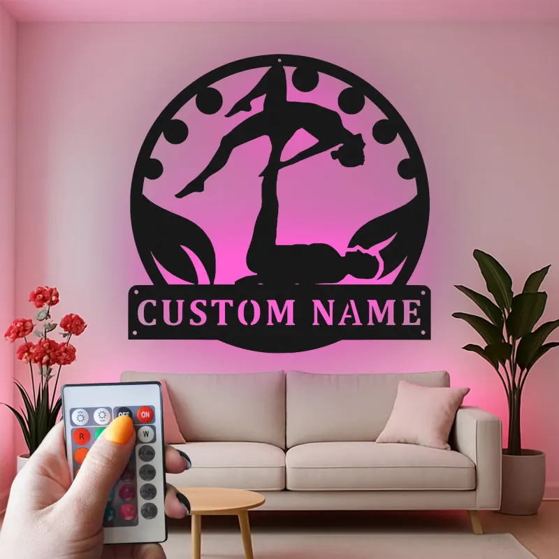 Décoration murale en métal LED personnalisée pour couple de yoga acrobatique - Cadeau unique pour les amoureux du yoga - Décor de chambre ou de studio