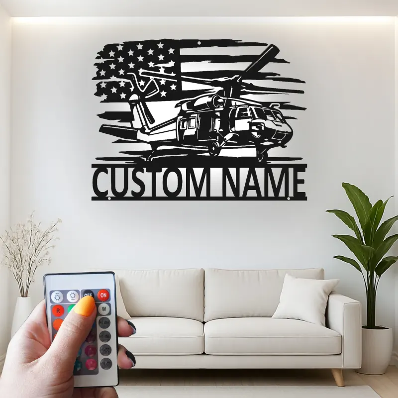 LED-Schild Black Hawk Helicopter | Personalisiertes Metallschild | Militärische Dekoration für Piloten | Patriotisches Geschenk für die Luftfahrt