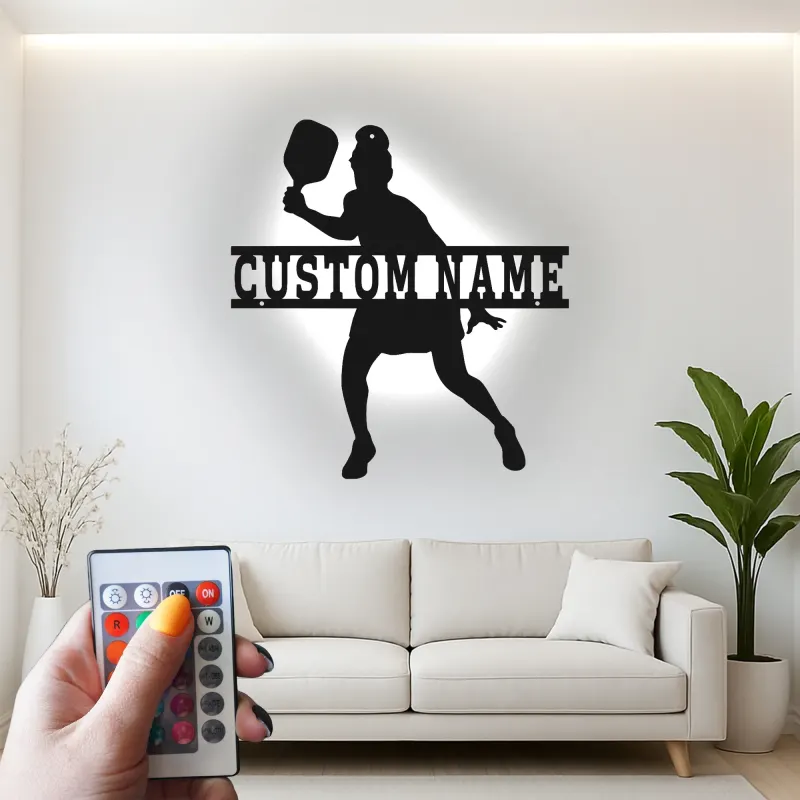 Insegna LED personalizzata per pickleball | Arte murale in metallo con nome per lei | Regalo per atleta donna | Decorazione per game room