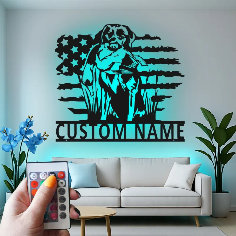 Décoration murale en métal Labrador Retriever | Cadeau personnalisé pour chasseur avec lumières LED | Décor patriotique pour chien