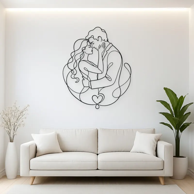 Holding Face Lovers Metal Wall Art | Romantic Couple Decor