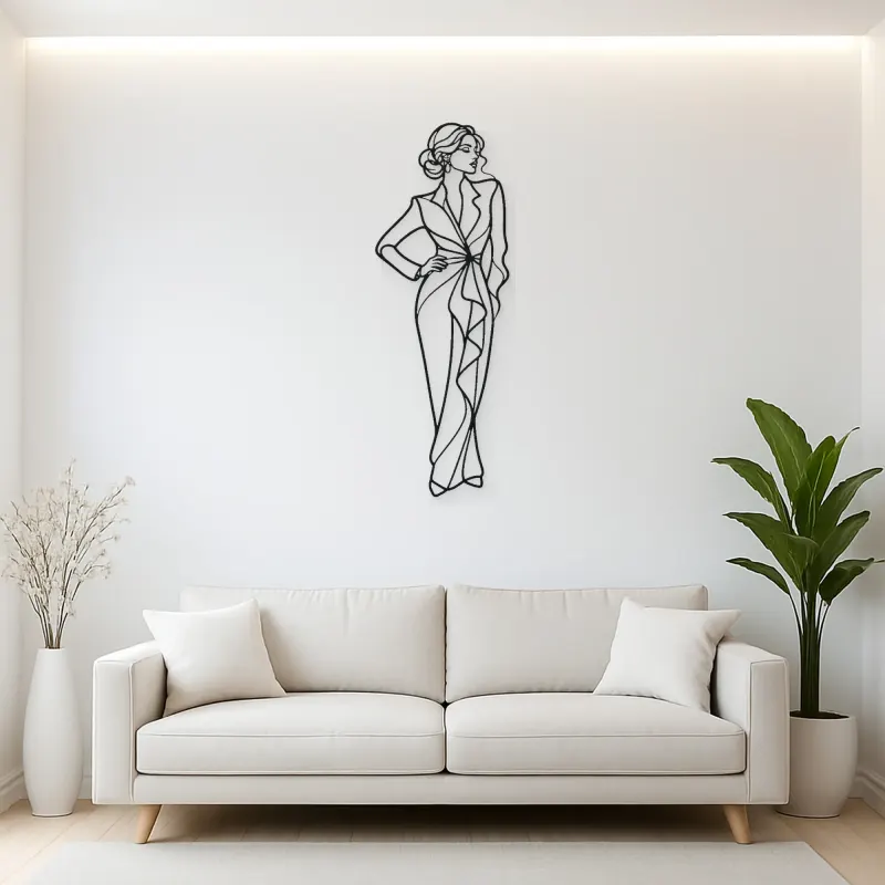 Confident Hand on Hip Metal Wall Art | Romantic Couple Decor