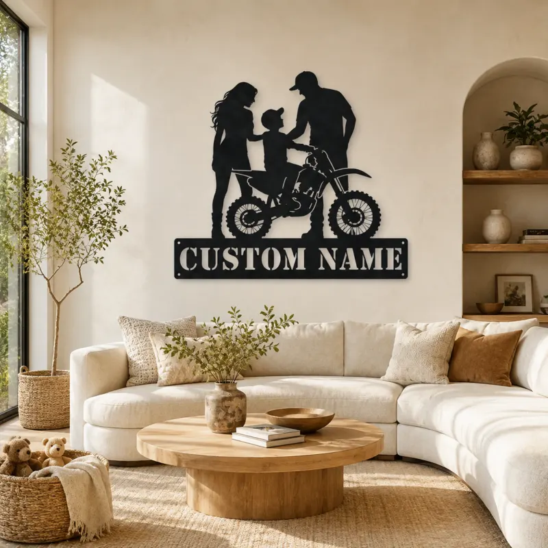 Décoration murale en métal personnalisée pour famille avec mini moto tout-terrain